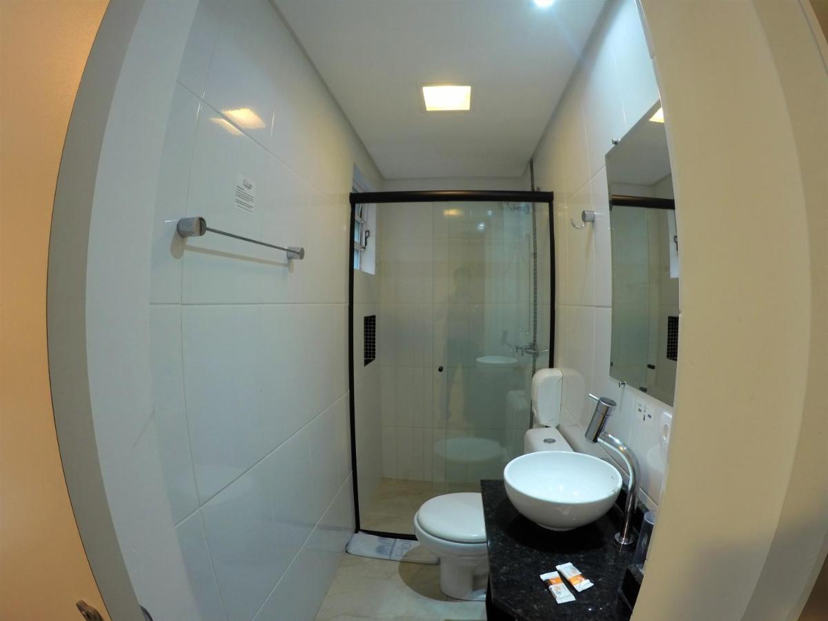 Hollyster Hotel Curitiba Exterior photo